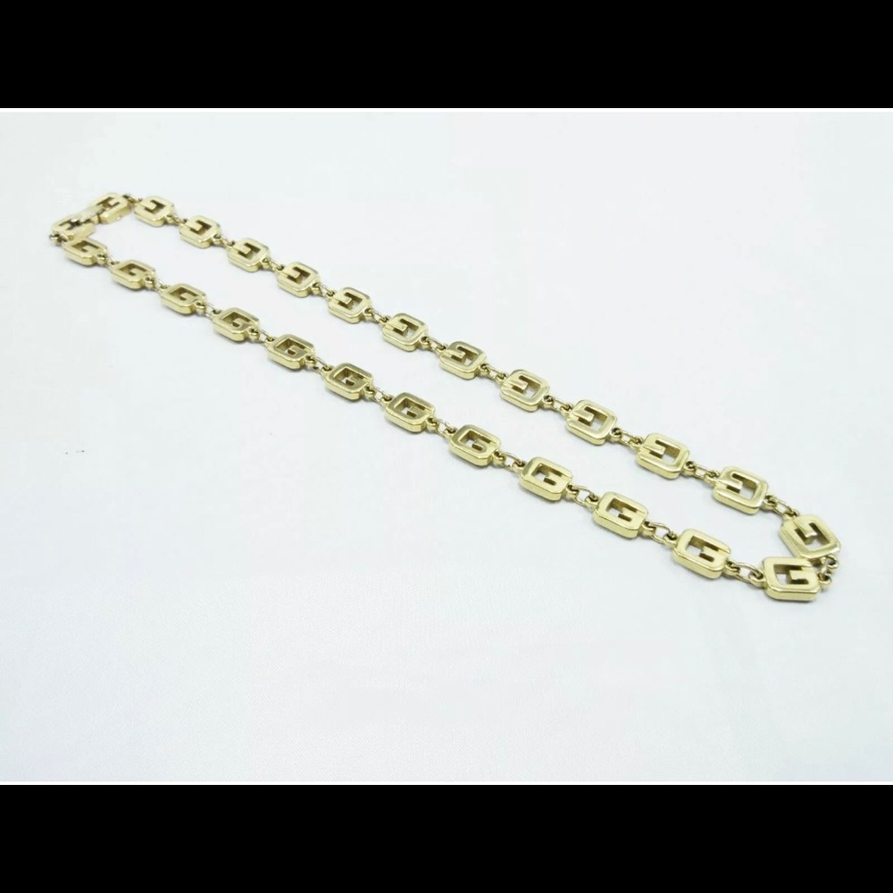 100% Authentic & Mint Condition Givenchy Necklace - image 5